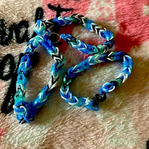 Handmade by ruberbands